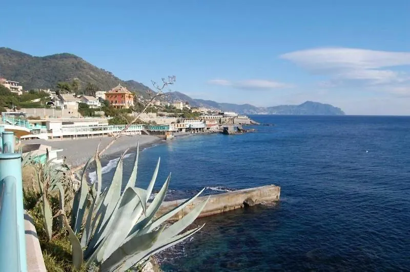 Guest house Gaslini Vicinissimo - Casa Dello Zio Hotel Genoa Italy