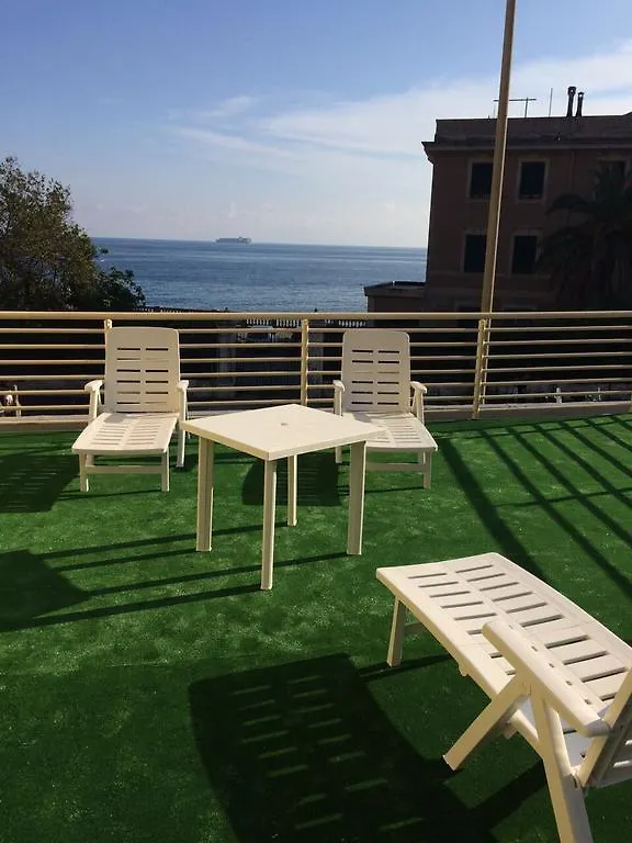 Gaslini Vicinissimo - Casa Dello Zio Hotel Genoa Italy